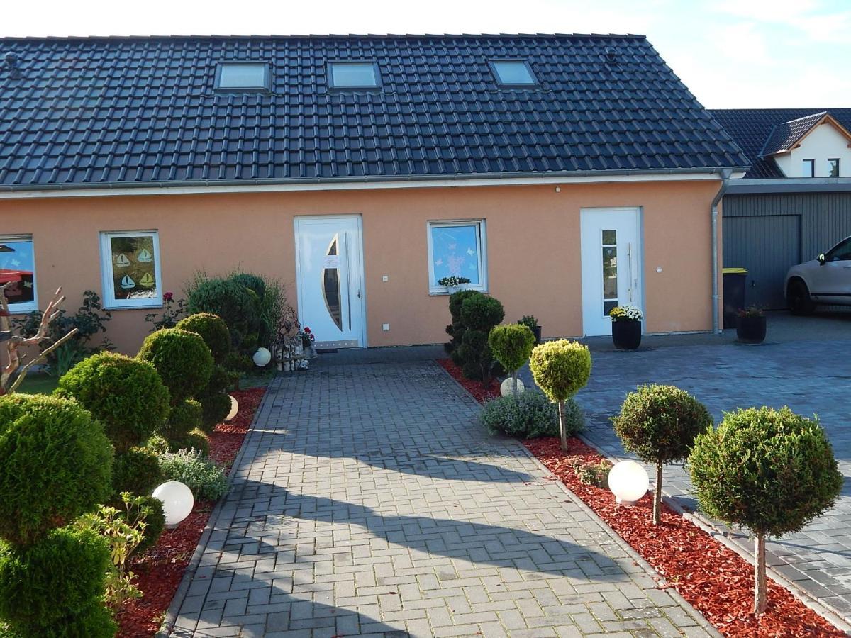 Grit'S Ferienwohnung Karlshagen المظهر الخارجي الصورة